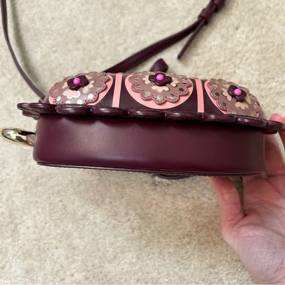 Kate Spade Baja Bound Turtle Crossbody - Picture 9 of 17